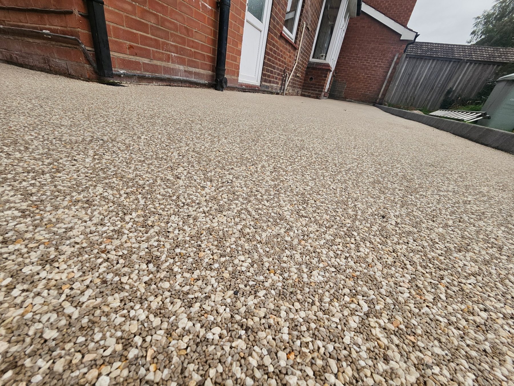 Resin side path, finished surface